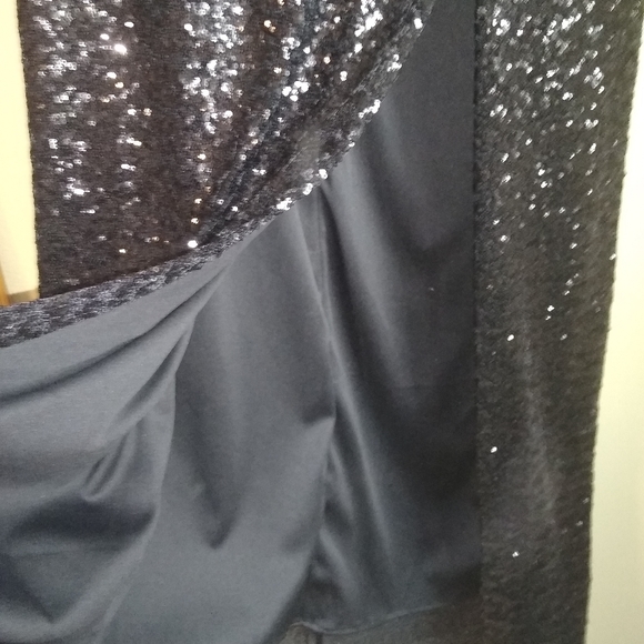 Eloquii Off the Shoulder Sequin Gown - Picture 5 of 7